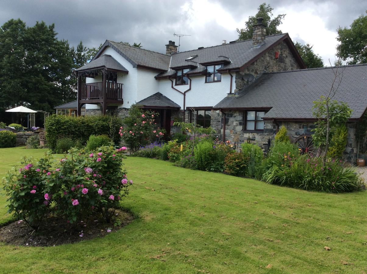 Bed and Breakfast Cysgod Y Garn Bala Exterior foto